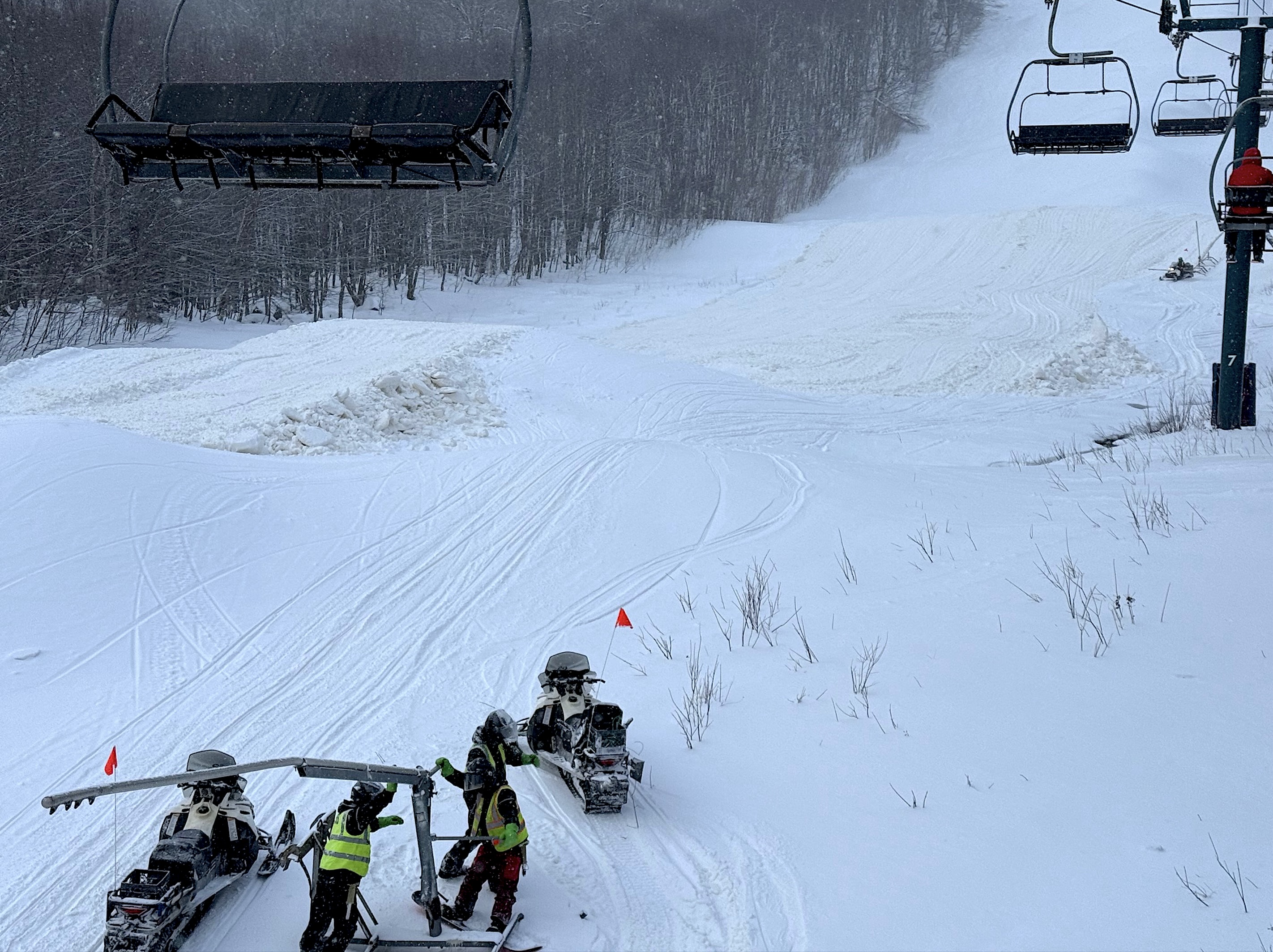 1.11.25.Expo.Sector.Snowmaking.Grooming.Observations.c.jpg