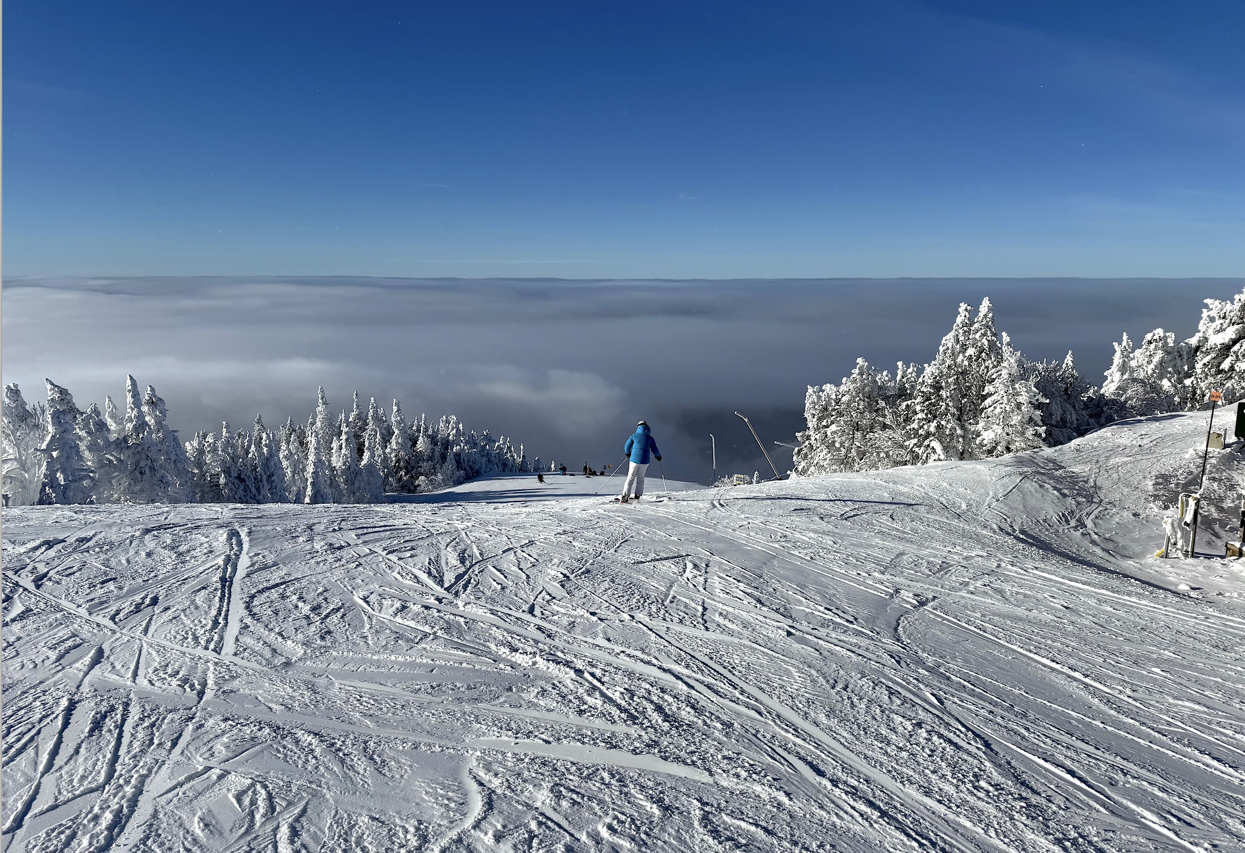 1.10.25.Summit.Views.At.McCulloch.Ent.Flying.Over.The.Clouds.b.jpg