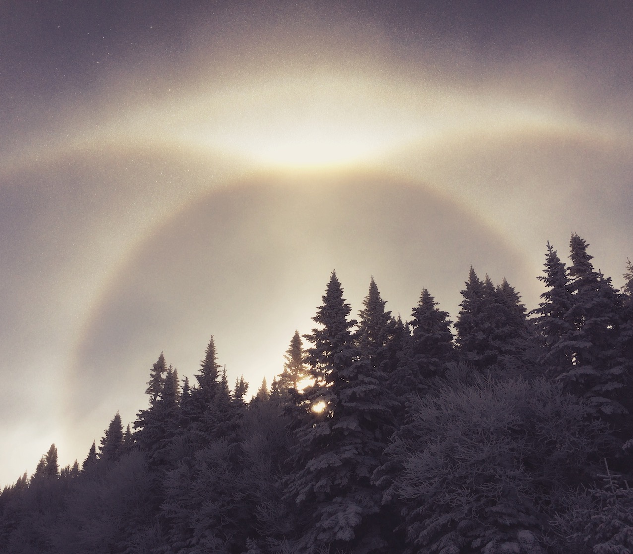 12.15.14.Leclairdecor.com.Pic.File.Credit. All Rights Reserved By Contributor.