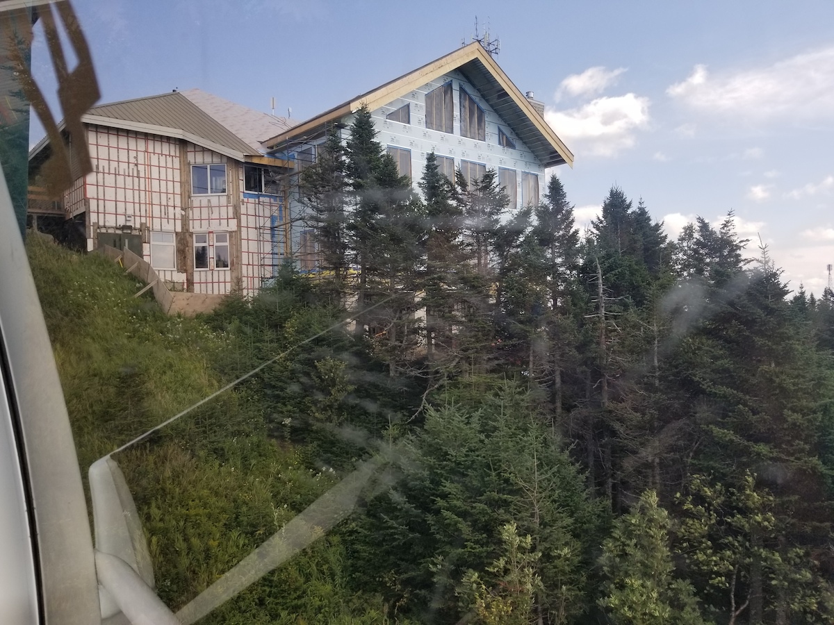 8.25.18.Tremblant.Summit.Grand.Manitou.Lodge.Construction.a.jpg