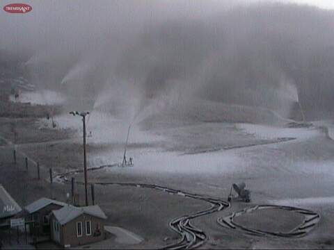 This was the scene early 11.18.09 morning. Mountain crews have deployed heavy concentrations of Snow Making in their best efforts