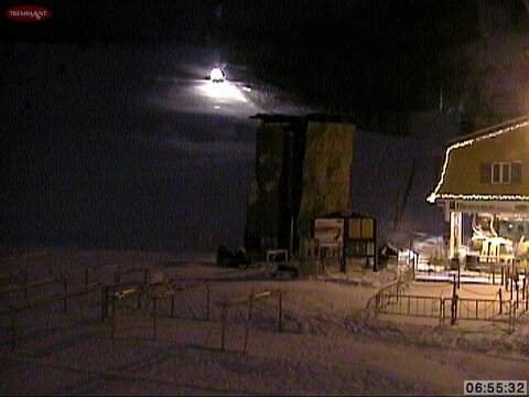 Mountain Crews will be maintaining our beautiful surfaces by carefully grooming the fresh snow. Additional snow making will help contribute depth to increase our base as we move into our second week of the season.