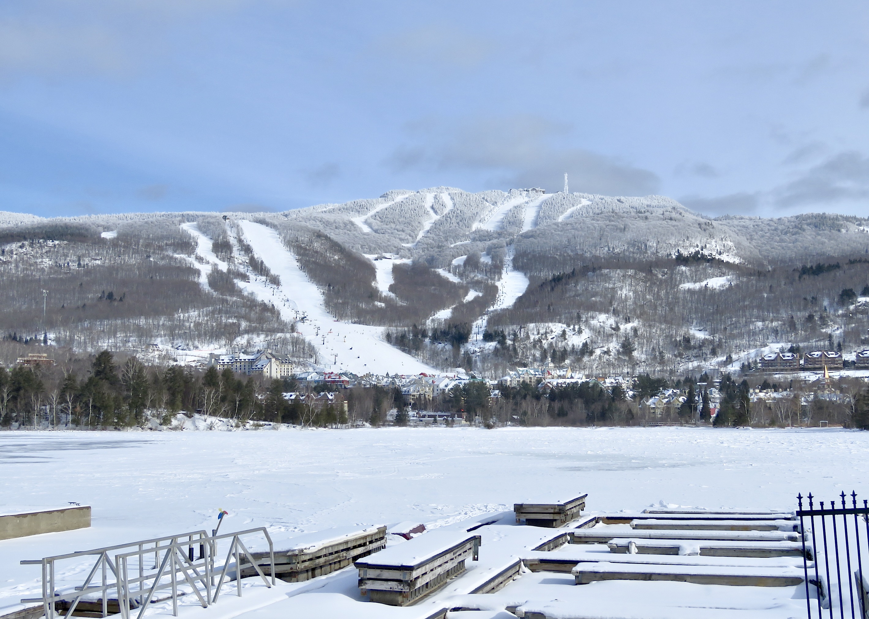 1.23.24.Lac.T.Views.Sunny.Mt.T.Snow.White.Winter.a.jpg