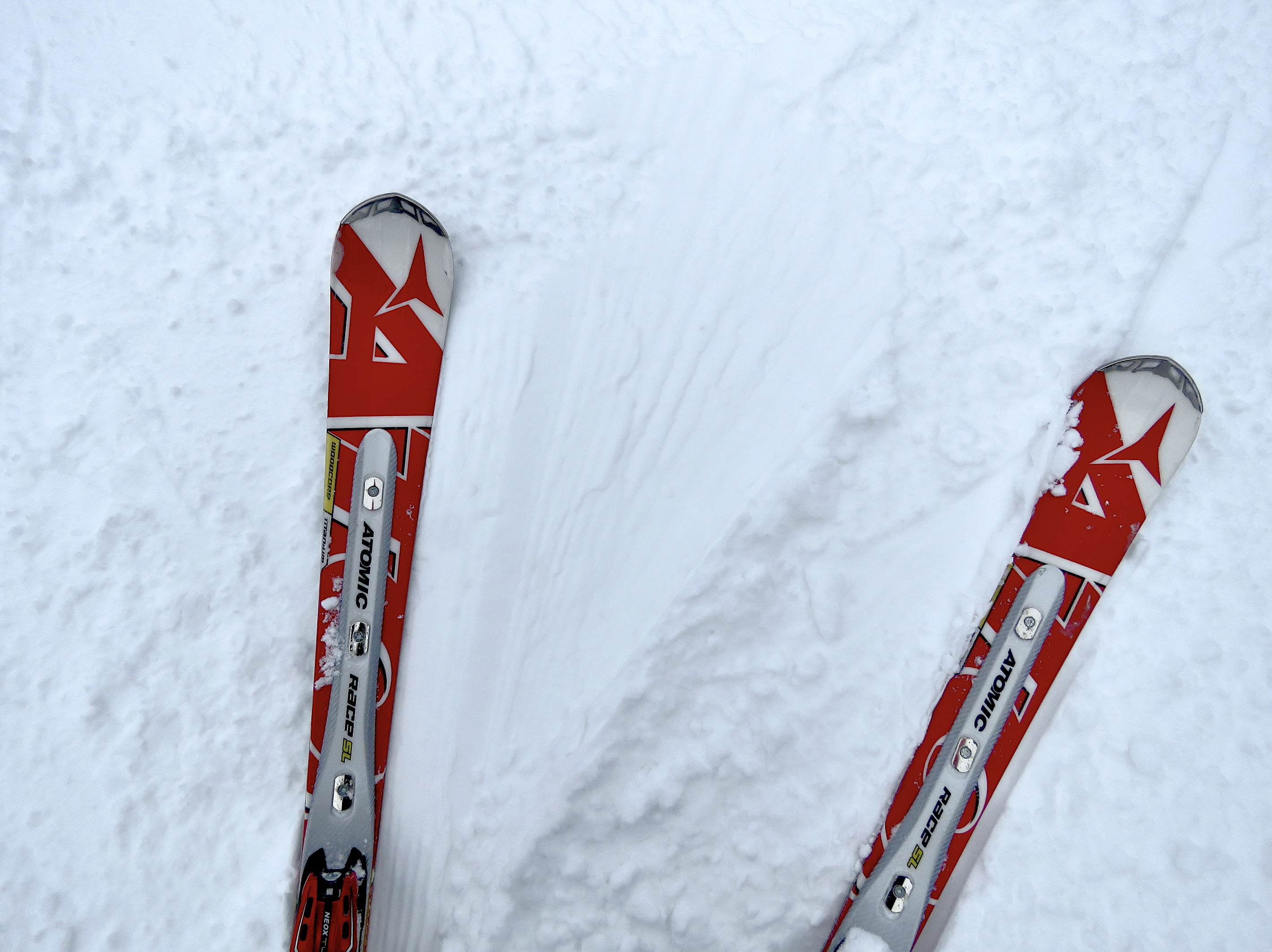 1.14.25.Nansen.Bas.Lower.At.Tam.Tam.Groomed.Snow.Surface.Detail.c.jpg