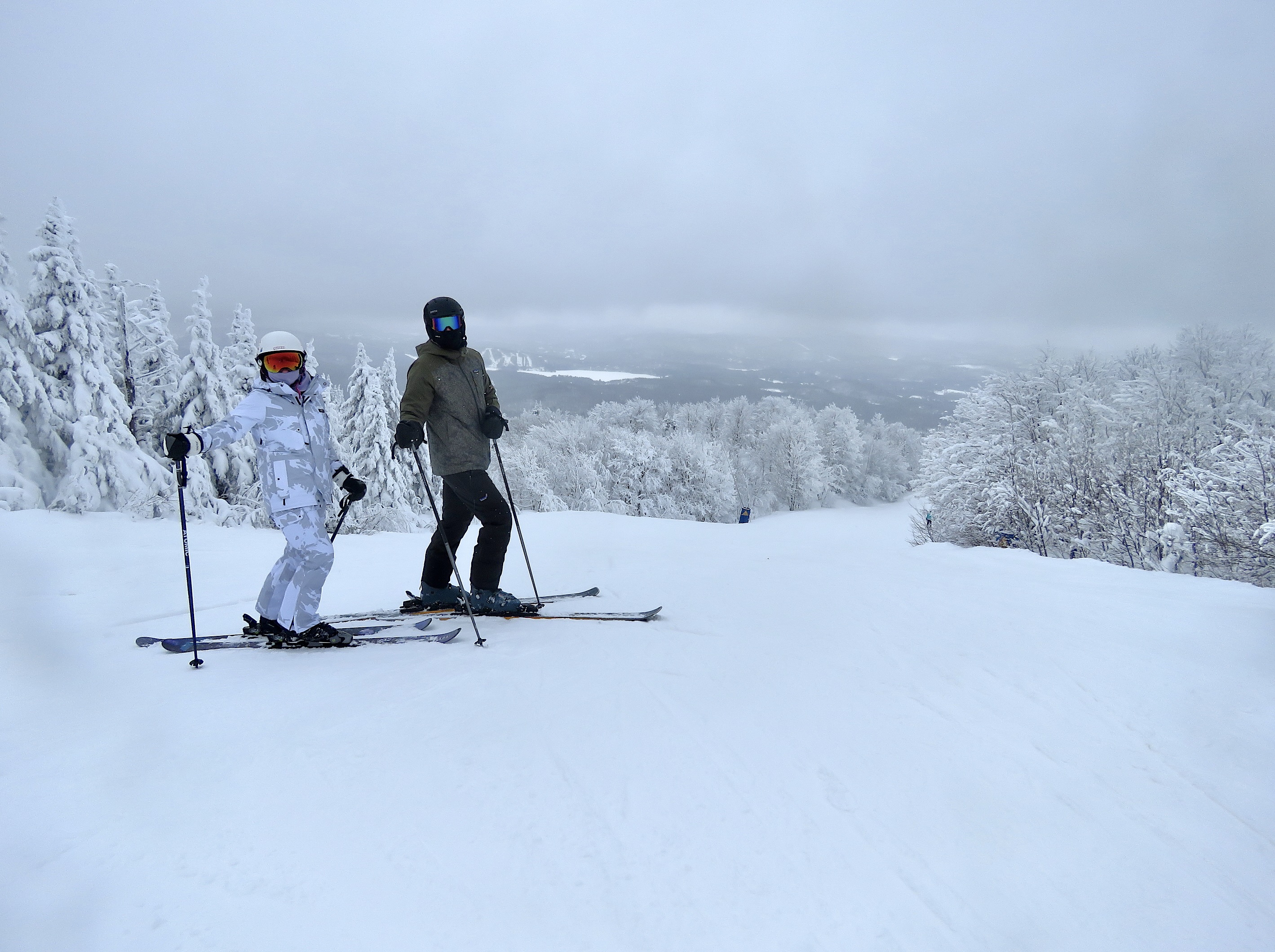 1.16.25.Soleil.Toboggan.Views.25.Year.Tradition.New.Jersey.To.Tremblant.c.jpg