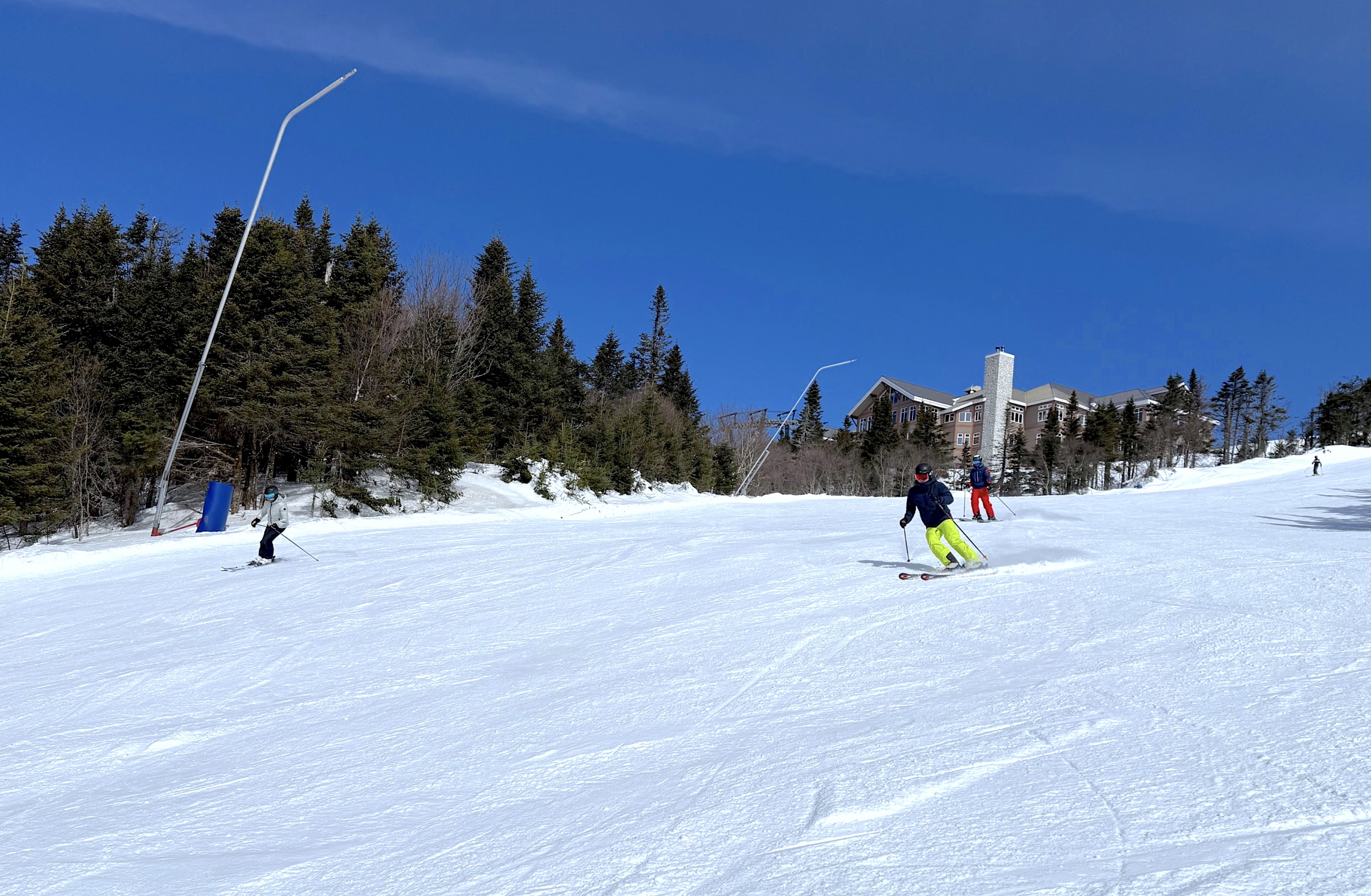 3.13.25.Taschereau.Haut.Upper.View.Up.To.Summit.Grand.Manitou.c.jpg