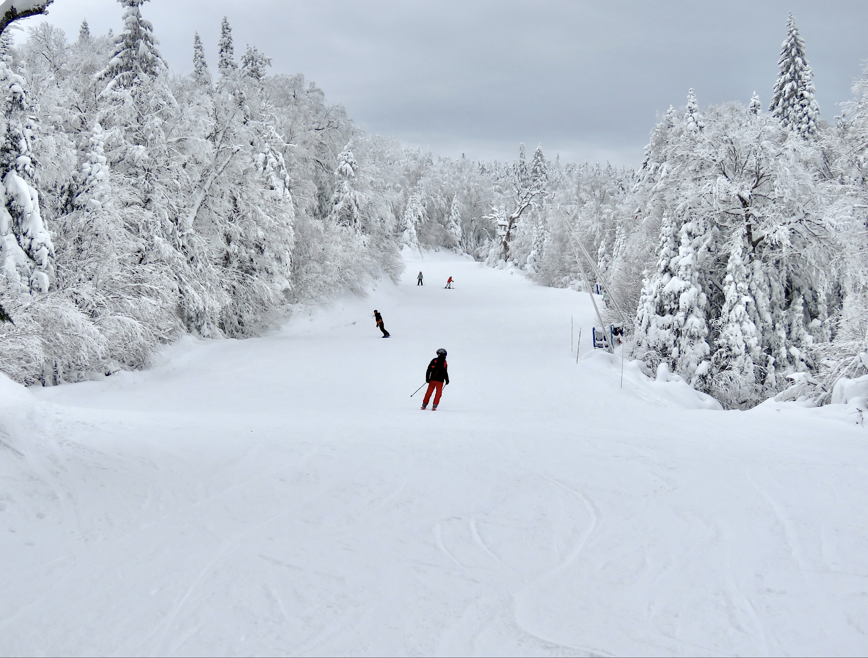 12.18.25.Nord.North.Ptit.Bonheur.Superlative.Smoothness.Traction.Glide.Conditions.d.jpg