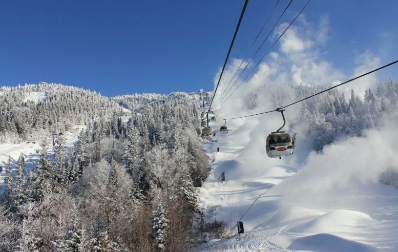 ScreenShot of FB pg. Courtesy of www.tremblant.ca