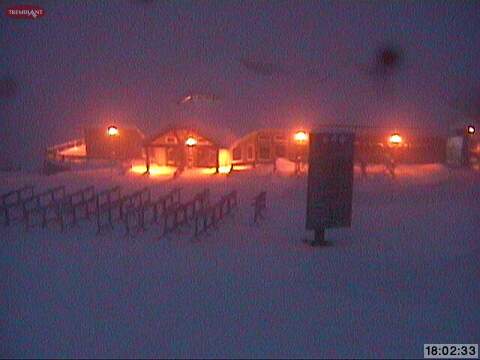 2.27.12.Summit.Night.Shift.d.jpg