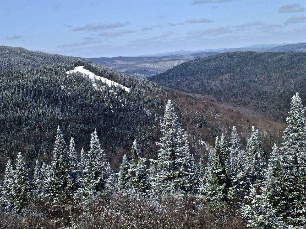 3.30.12.Lowell.Thomas.Edge.Views.jpg