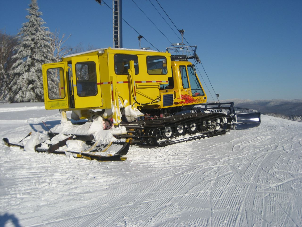 The Quality of the Mountain Surfaces is all due to the tireless efforts of the Tremblant Crews!