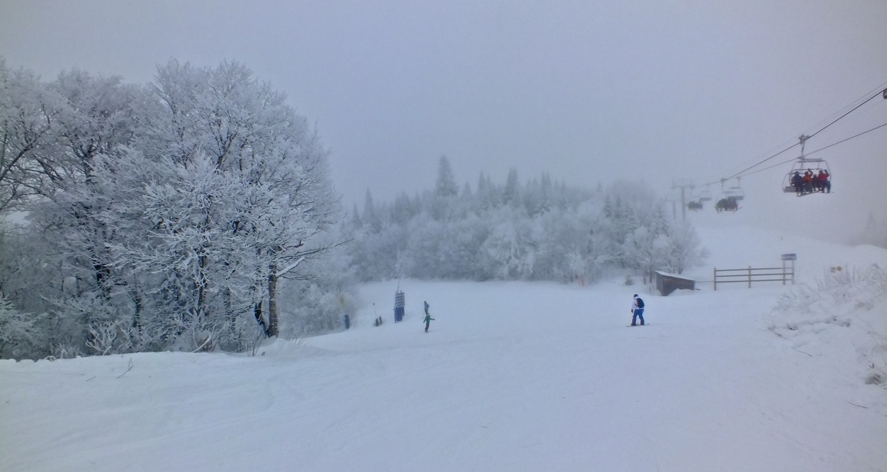 12.23.13.Expo.Quad.Sissy.Summit.Waves.b.jpg