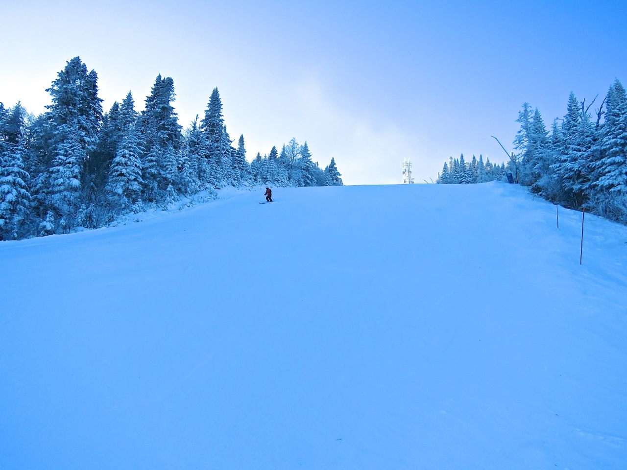 12.7.14.Jasey.J.Summit.Scene.c.jpg