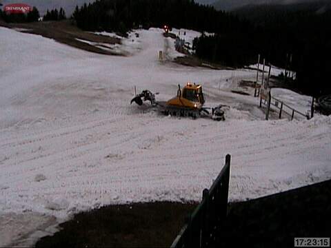 Snap Shot of Wed. Apres Ski Grooming. Yesterday Apres Ski Summit was encased in fog.